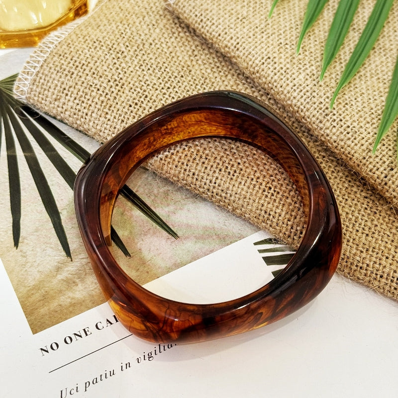 Bracelet en résine ambre