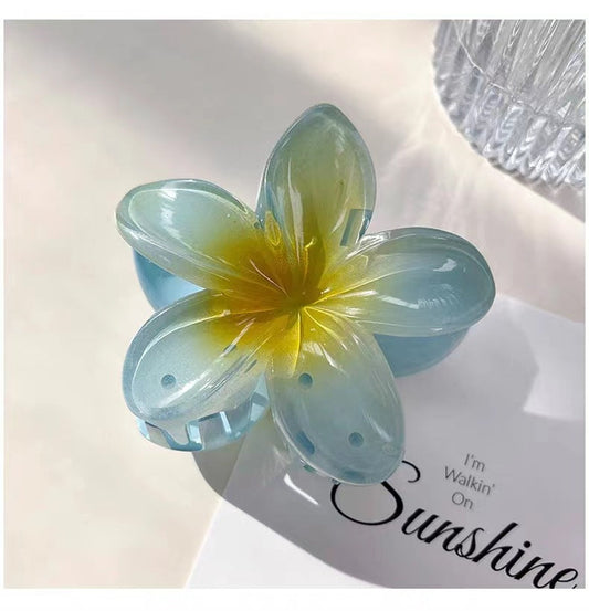 Pince fleur bleue