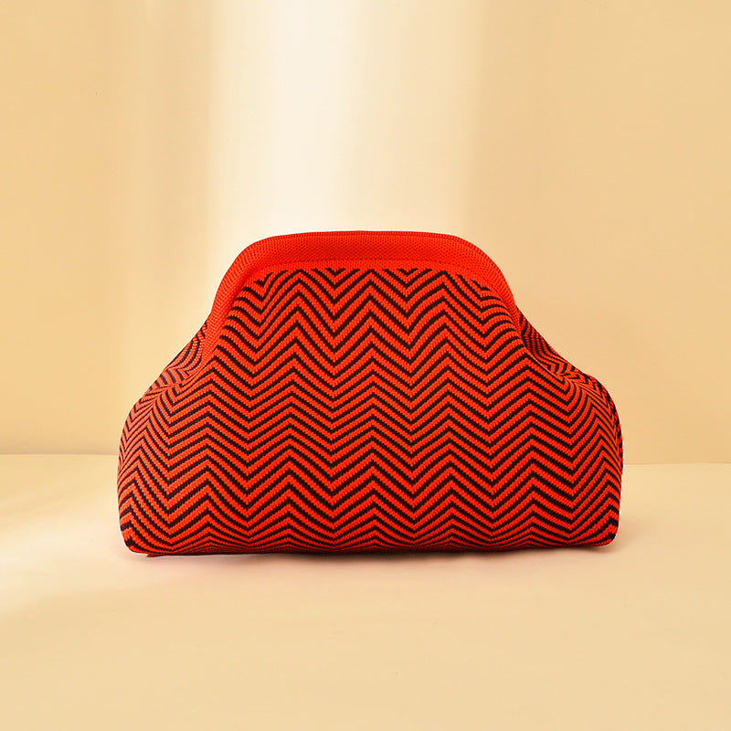Pochette rouge & noir effet vagues