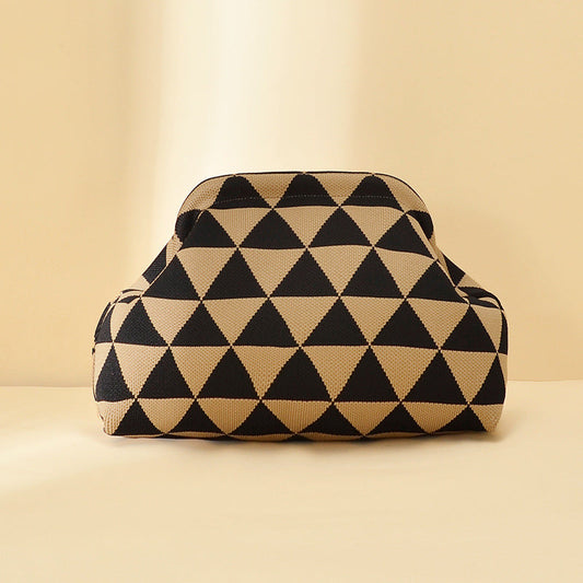 Pochette noir & beige effet triangles